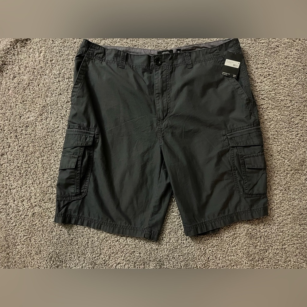 Union Nordstrom Cargo Black Shorts 36 R, 34 R mens